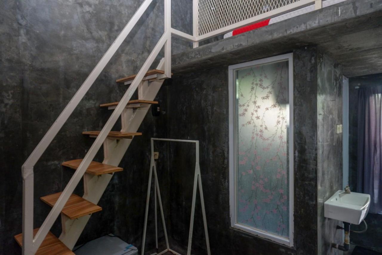 Reddoorz Near Jumbo Mall Sragen Eksteriør bilde